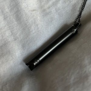Shift Necklace -Komuso